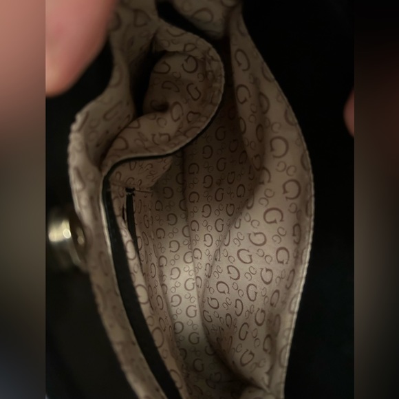 Guess Black Satchel Handbag - Picture 8 of 9